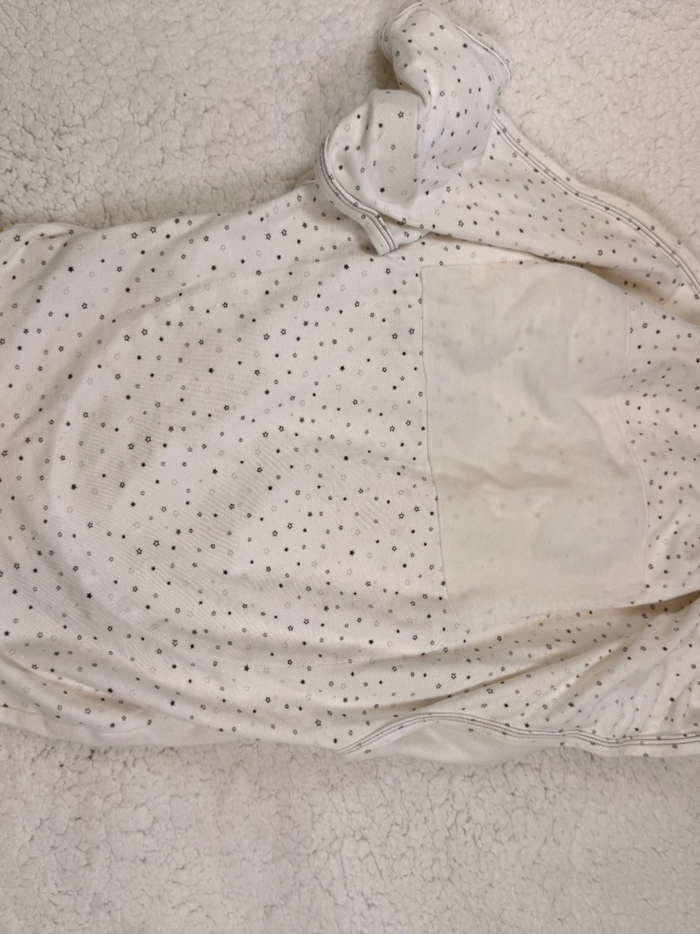 Nested Bean Zen Swaddle Classic – Gently Weighted White Stardust 0-6M - Picture 7 of 7